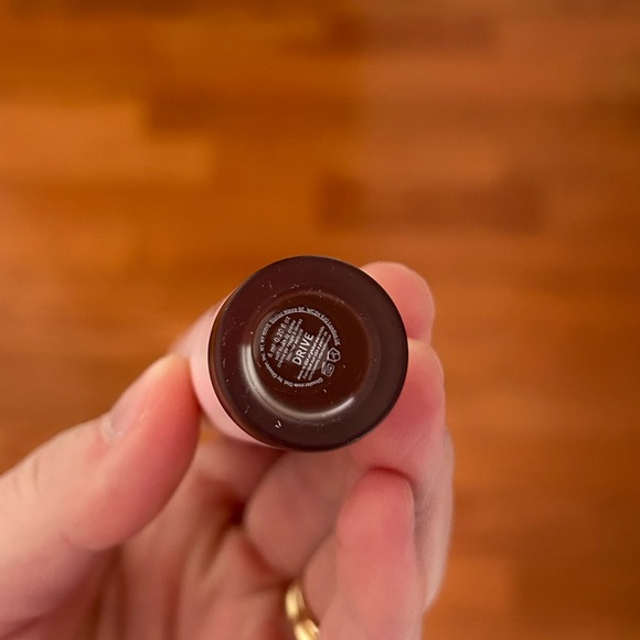 NWT Glossier G Suit Soft Touch Matte Liquid Lip Crème - Picture 6 of 9